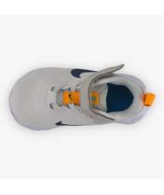 Nike Revolution 6