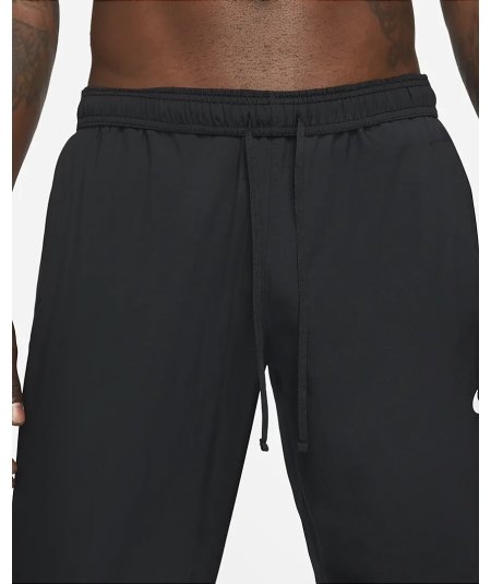 Nike DD4894-010 Dri-FIT Challenger