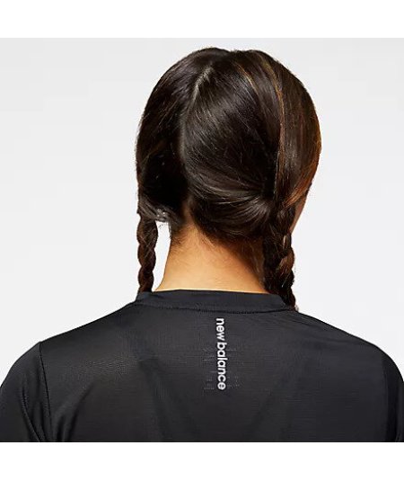 New Balance WT23222BK Accelerate Short Sleeve Top