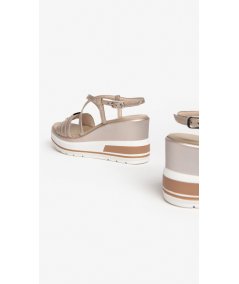 NeroGiardini E307700D