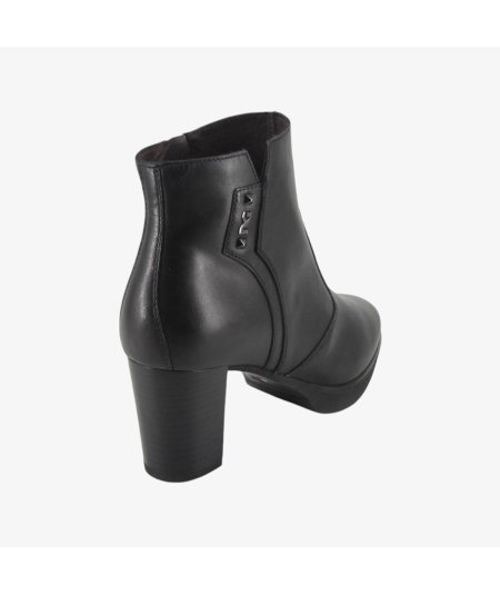 NeroGiardini I411200D - Tronchetto in Pelle da Donna con Tacco a Blocco